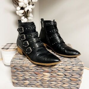 BEAST Black Faux Leather Double Studded Strap Pointed Toe Rocker Boot Size 7.5